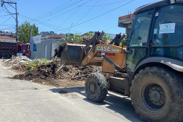 O técnico da Sesp, Marcelo Rocha, explicou como a pasta organizou o trabalho diante do cenário crítico da limpeza urbana (Foto: Patrick Abreu/Arquivo)