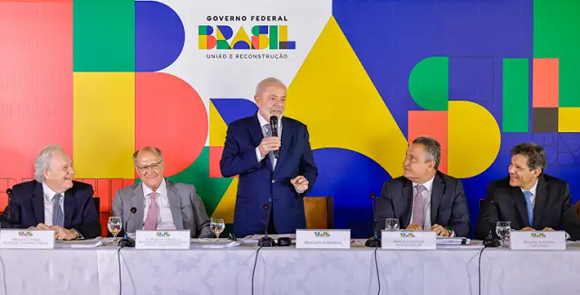 Presidente Luiz Inácio Lula da Silva, durante primeira reunião ministerial de 2025, realizada na Residência Oficial da Granja do Torto, em Brasília (Foto: Divulgação)