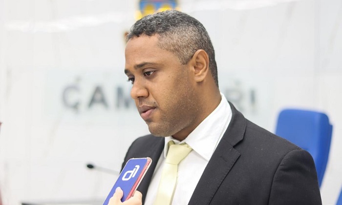 O vr Jamessom (PL) - Foto: Destaque1