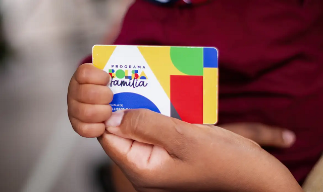 Bolsa Família também paga um acréscimo de R$ 50 a famílias com gestantes e filhos de 7 a 18 anos e outro, de R$ 150, a famílias com crianças de até 6 anos (Fotos: Lyon Santos/MDS)