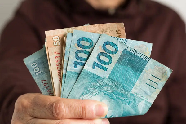 Foram firmados 193.744 contratos, entre mais de 11,6 milhões de propostas enviadas (Foto: Shutterstock)