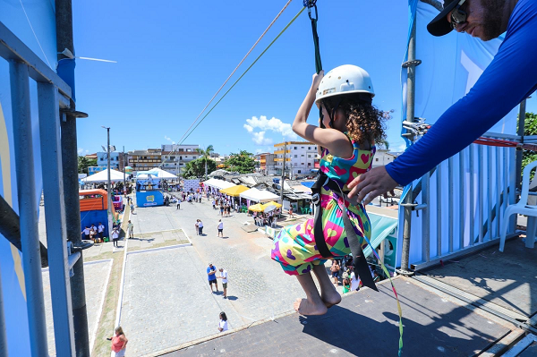 Camaçari é a última cidade a receber a temporada 2025 do projeto, que já passou pelos municípios de Alcobaça, Porto Seguro, Itacaré, Salvador e Maraú (Foto: Divulgação)