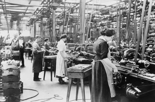 A mobilização política de mulheres trabalhadoras contra a desigualdade de gênero, no âmbito profissional, foi uma das grandes influências para o 8 de março (Foto: Reprodução)