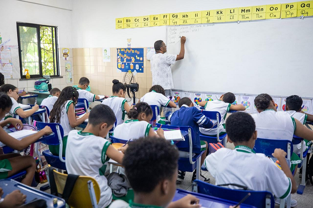 Atual gestão da Secretaria Municipal de Educação (Seduc), ampliou a oferta de vagas, incluindo mais 1.204 alunos na Educação em Tempo Integral do município (Foto: Divulgação)