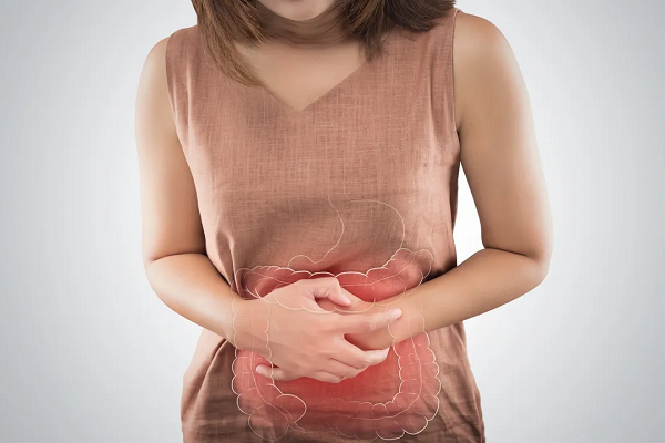 Especialista explica os principais sintomas e cuidados de prevenção contra o câncer de intestino (Foto: Reprodução)