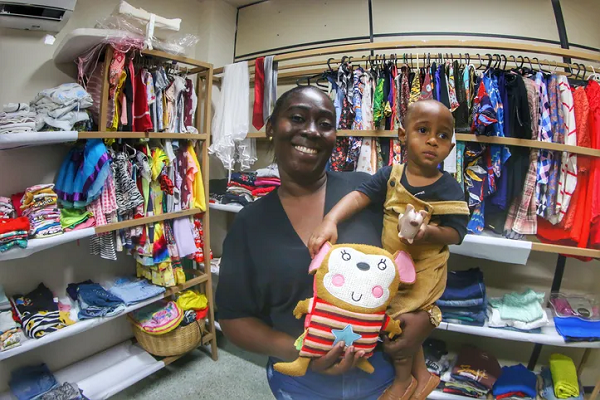 Marília de Jesus e seu filho José Miguel (Foto: Jamile Amine/Saúde GovBA)