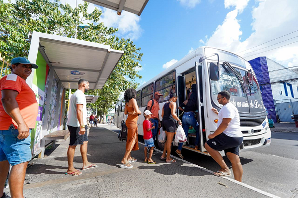 Declaração foi feita à imprensa, logo após a sessão ordinária da Câmara Municipal (Foto: Juliano Sarraf)