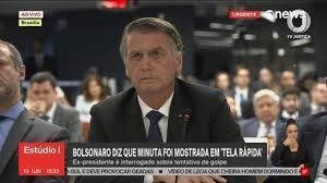 Bolsonaro afirmou que 'se preservou' para não passar a faixa a Lula, que venceu legitimamente nas eleições de outubro de 2022