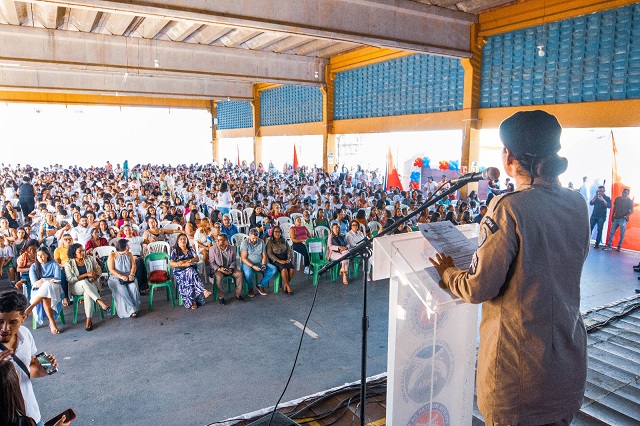 Evento aconteceu no Clube Social de Camaçari, com alunos do 1º ao 5º ano de dez unidades escolares do município (Foto: Divulgação)
