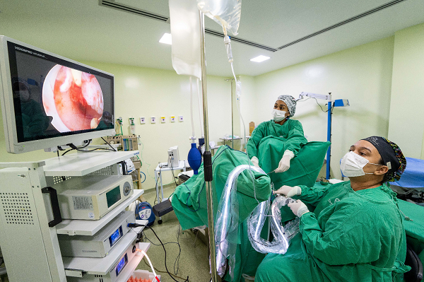 Procedimentos, realizados com recursos próprios municipais, estão sendo executados no Hospital São Matheus, através de convênio com o município (Foto: Juliano Sarraf)