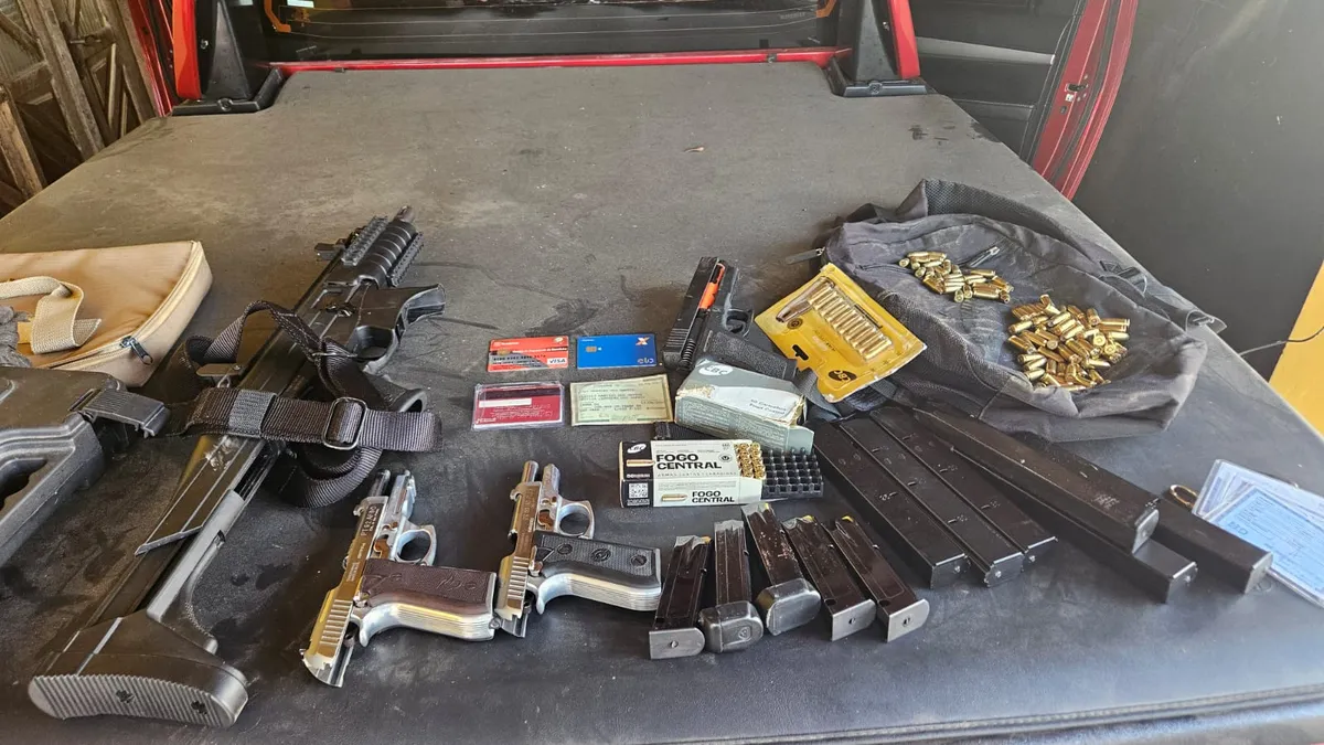 Atestados-falsos-PF-mira-fraude-no-INSS-com-prejui0137177100202512100738-ScaleDownProportional