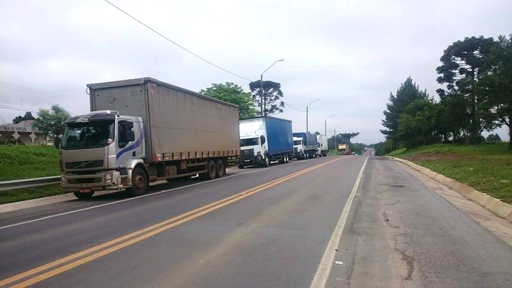 greve-caminhoneiros_-ComandoNacionaldoTransporte