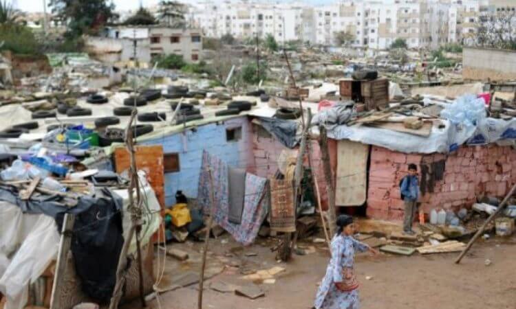 O que a Bíblia diz sobre ser pobre?