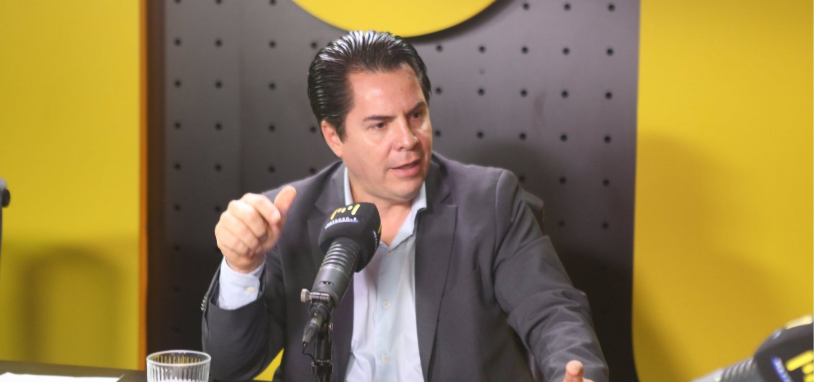 183805,secretario-defende-turismo-como-caminho-para-o-futuro-economico-de-camacari-3