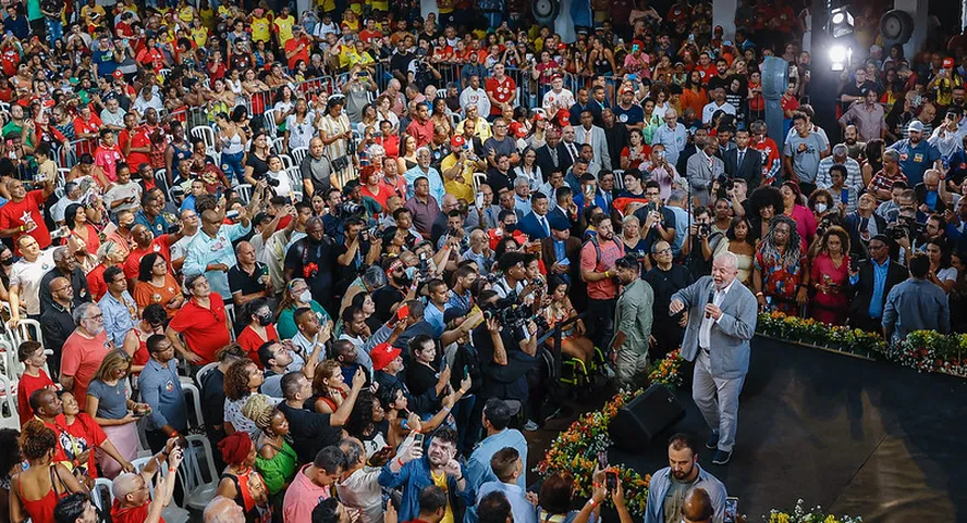 ELEIÇÕES 2026 – Quaest: em dois meses, Lula reduz rejeição entre evangélicos em oito pontos percentuais e chega à melhor marca no ano
