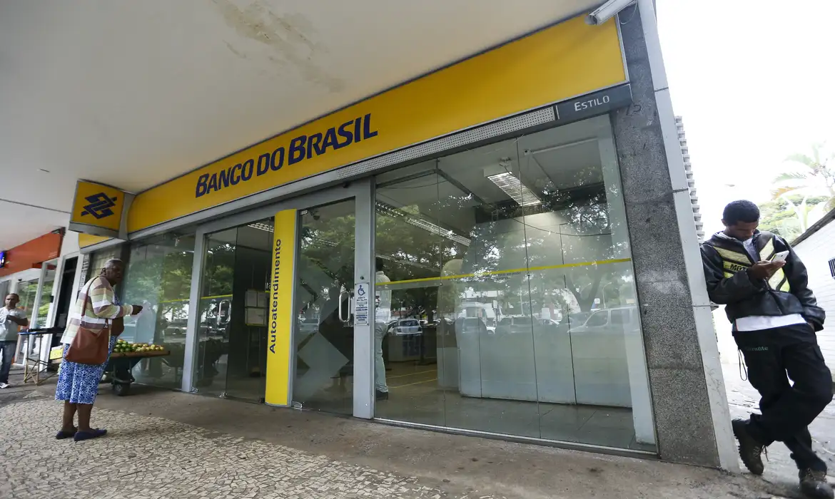 bancos-funcionam-em-horarios-especiais-a-partir-de0139215600202606150818-ScaleDownProportional