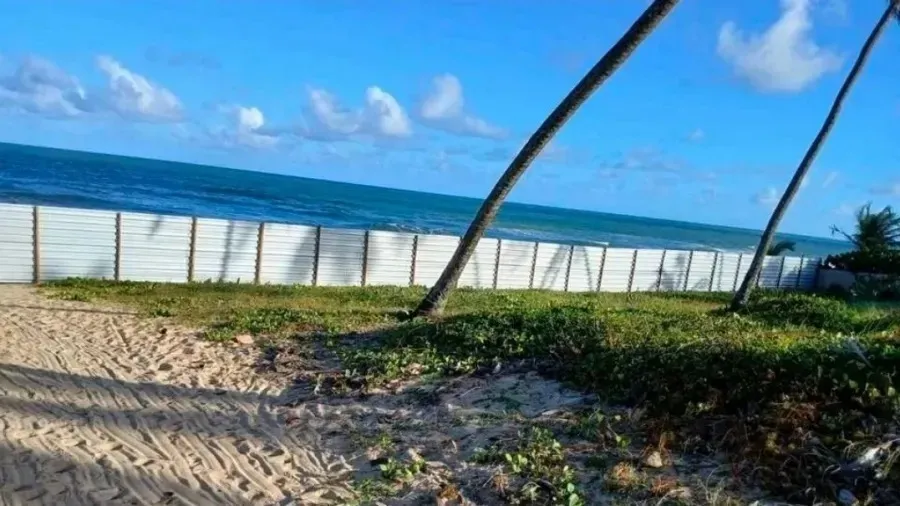 mp-investiga-fechamento-de-acesso-a-praia-e-dano-a0140145100202609091143-ScaleDownProportional