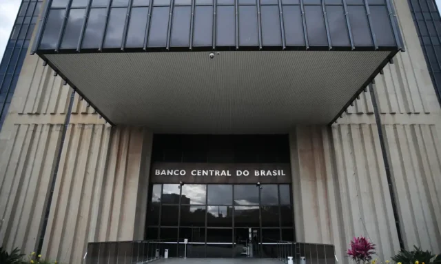 banco-central-prepara-mudancas-que-podem-afetar-qu0140643600202610201727-ScaleDownProportional