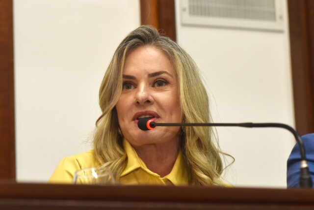 ivana-bastos-e-a-deputada-mais-votada-na-bahia-con0140456500202610042124