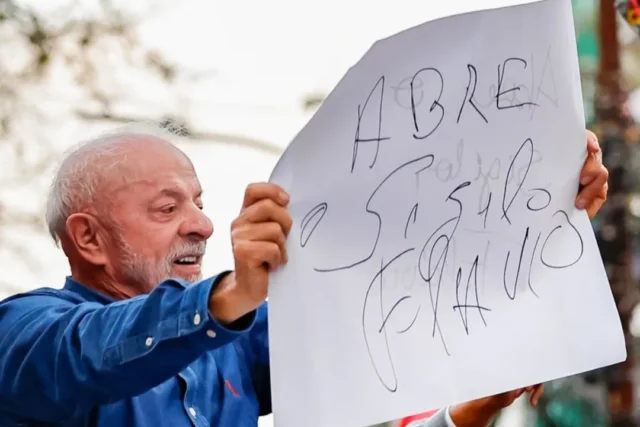 lula-envia-autorizacao-ao-tse-e-reforca-provocacao0140639100202610201237-ScaleDownProportional