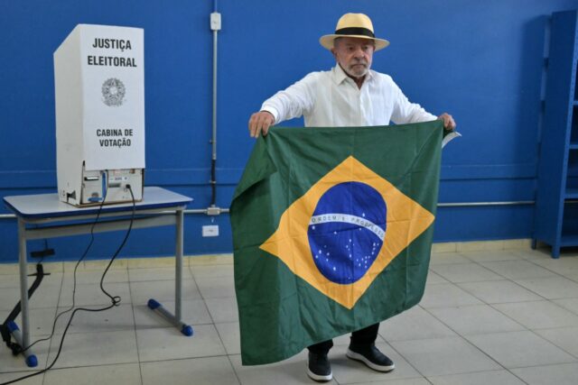 BRAZIL-ELECTION-VOTE