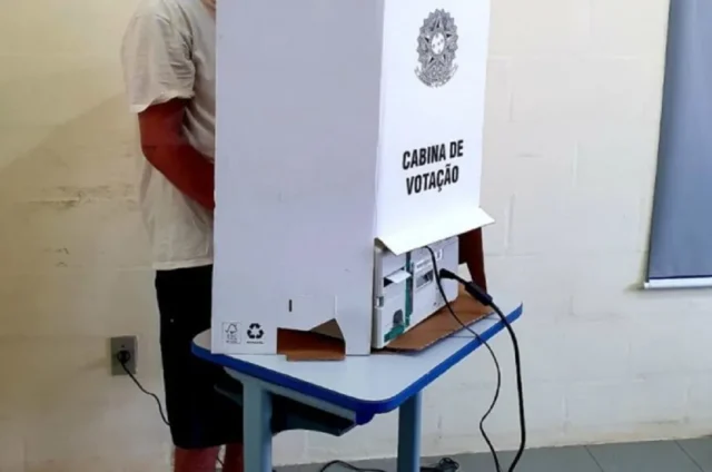 mais-de-1500-presos-baianos-vao-votar-nas-eleicoes0140446400202610041013-ScaleDownProportional