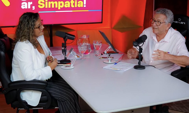 Prefeito de Camaçari, Luiz Caetano (PT), respondeu perguntas dos munícipes e anunciou projetos e ações do mandato (Foto: Reprodução/Instagram @oficialcaetano) Prefeito de Camaçari, Luiz Caetano (PT), respondeu perguntas dos munícipes e anunciou projetos e ações do mandato (Foto: Reprodução/Instagram @oficialcaetano)