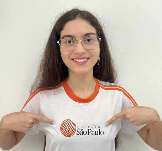 Victória de Oliveira Malvar, aluna da 2ª série do Ensino Médio do Colégio São Paulo, em Salvador (Foto: Divulgação)