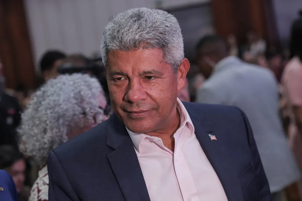 Governador Jerônimo Rodrigues (PT) em agenda institucional (Foto: Uendel Galter/Ag. A TARDE) Governador Jerônimo Rodrigues (PT) em agenda institucional (Foto: Uendel Galter/Ag. A TARDE)