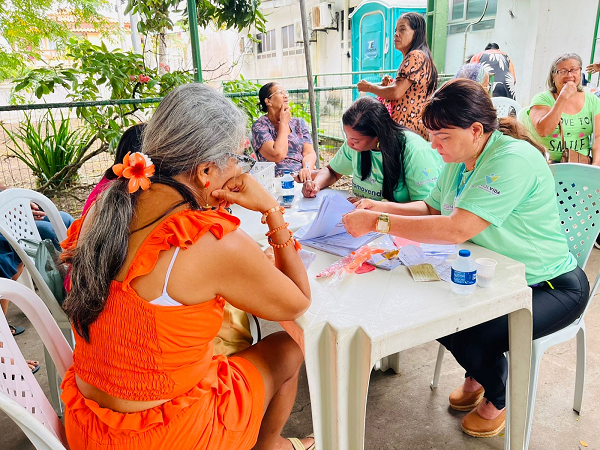 Atividade realizada na Unidade Básica de Saúde (UBS) Arembepe, beneficiou 122 pacientes previamente agendados (Foto: Emile Lira)