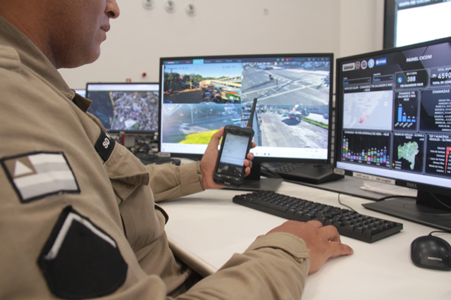 Ferramenta auxiliou na localização de 1.316 foragidos da justiça (Foto: Vitor Barreto/SSP)