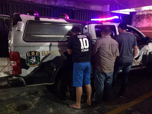 Trio foi preso ao sair de um hotel no Porto da Barra (Foto: Divulgação) Trio foi preso ao sair de um hotel no Porto da Barra (Foto: Divulgação)