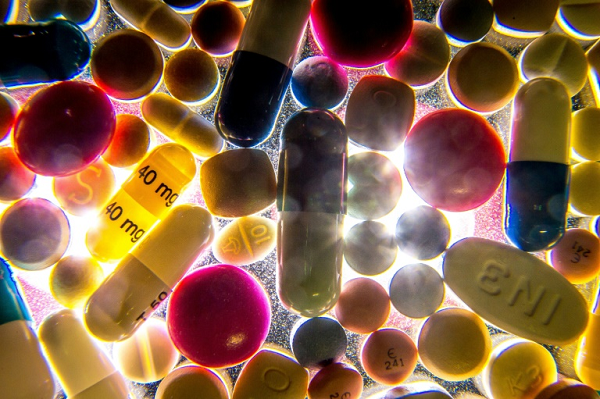 A Organização Mundial da Saúde (OMS) alertou nesta segunda-feira sobre o perigoso aumento do consumo de antibióticos em alguns países, como também sobre o baixo consumo em outras regiões (Foto: AFP | Arquivos) A Organização Mundial da Saúde (OMS) alertou nesta segunda-feira sobre o perigoso aumento do consumo de antibióticos em alguns países, como também sobre o baixo consumo em outras regiões (Foto: AFP | Arquivos)