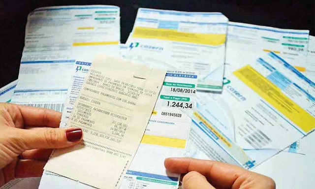 Com a bandeira vermelha no nível dois no mês que vem, a tarifa continua com um adicional de R$ 5 a cada 100 quilowatts-hora (kWh) consumidos (Foto: Reprodução)