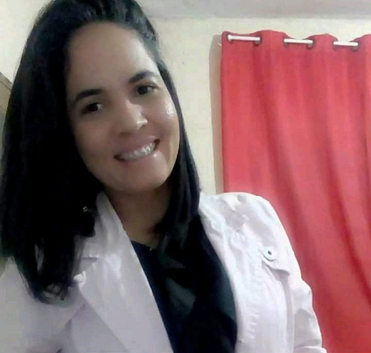 Elis Cristina Silva da Costa, de 34 anos, natural de Camaçari (Foto: Reprodução)