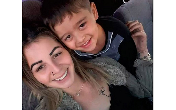 A mãe, que estava grávida de sete meses, estava às margens da represa e pulou para tentar salvar o filho (Foto: Reprodução)