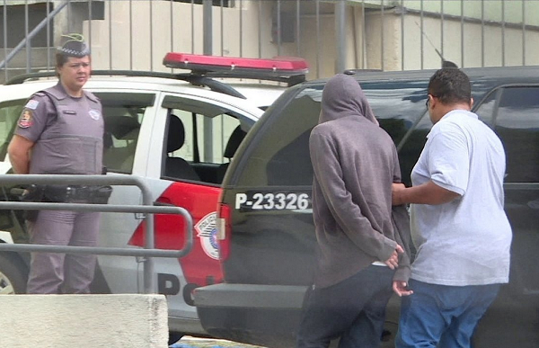 O adolescente de 17 anos é considerado um dos mentores do massacre e uma pessoa “fria” pelos investigadores (Foto: Reprodução) O adolescente de 17 anos é considerado um dos mentores do massacre e uma pessoa “fria” pelos investigadores (Foto: Reprodução)