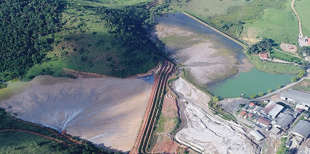 Estrutura possui risco para os trabalhadores em Maiquinique (Foto: Divulgação)
