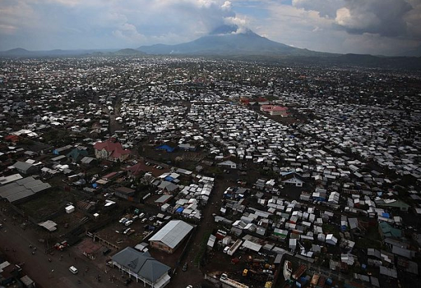 Metrópole regional e entroncamento rodoviário, a populosa Goma pode fazer o número de pessoas infectadas dar um salto (Foto: Monusco | Wikimedia)