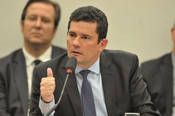 juiz-cinfusao
